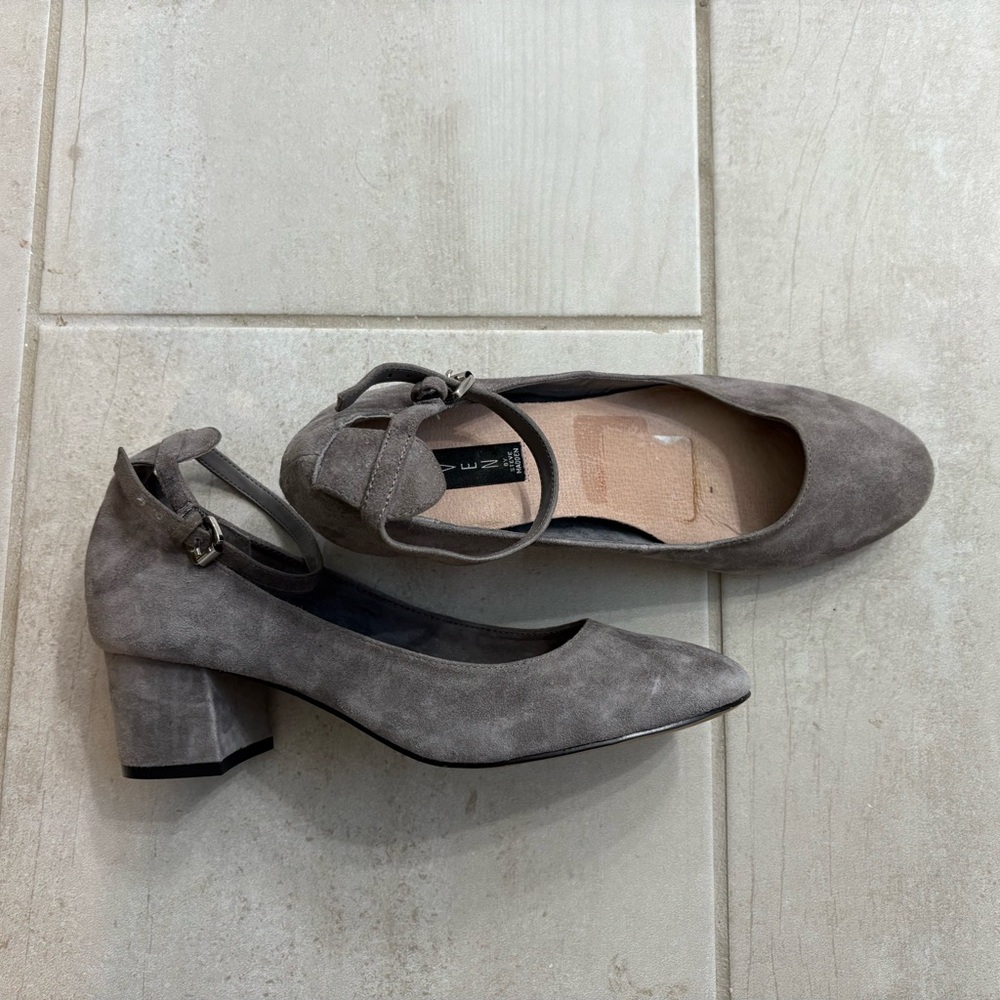 Steve Madden Taupe Ankle Strap Heels